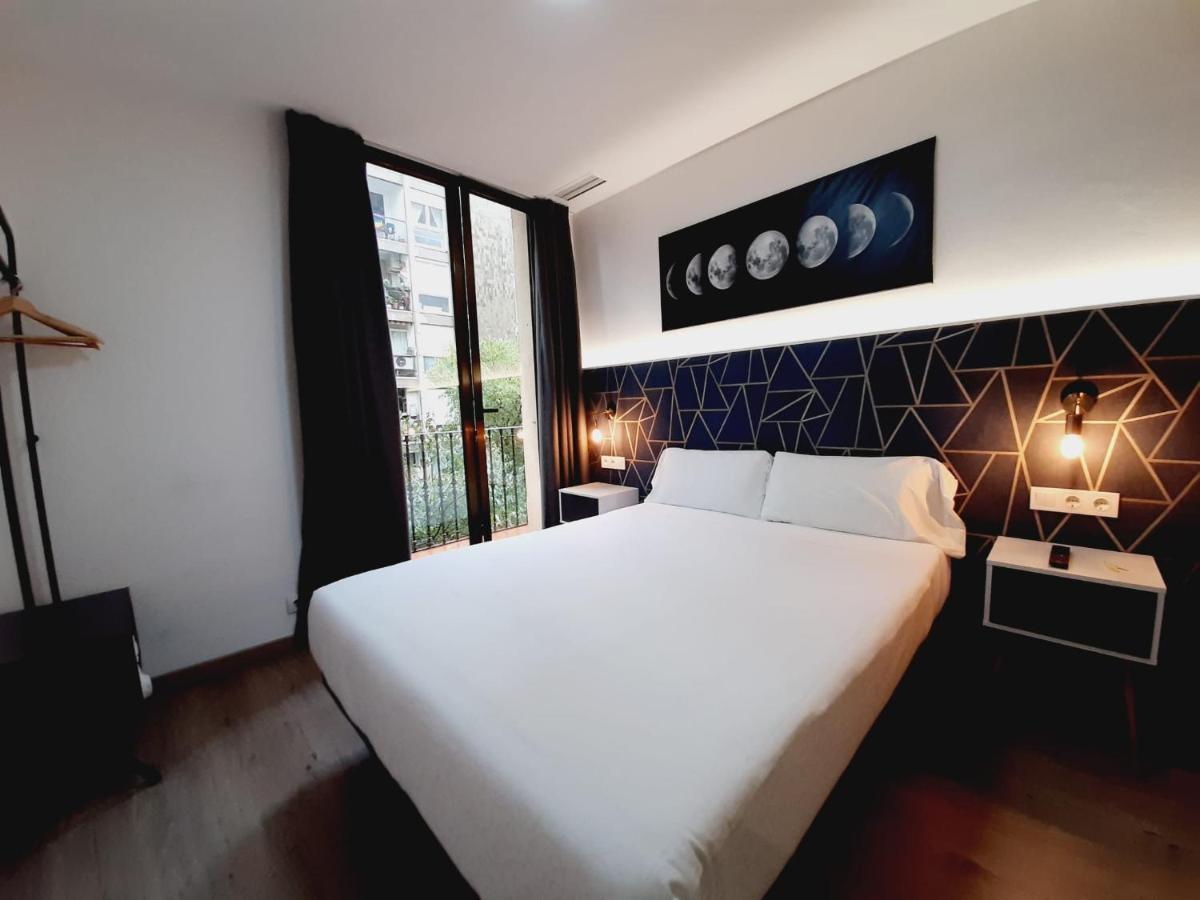 Hostal Laia By Gaiarooms Barcelona Luaran gambar